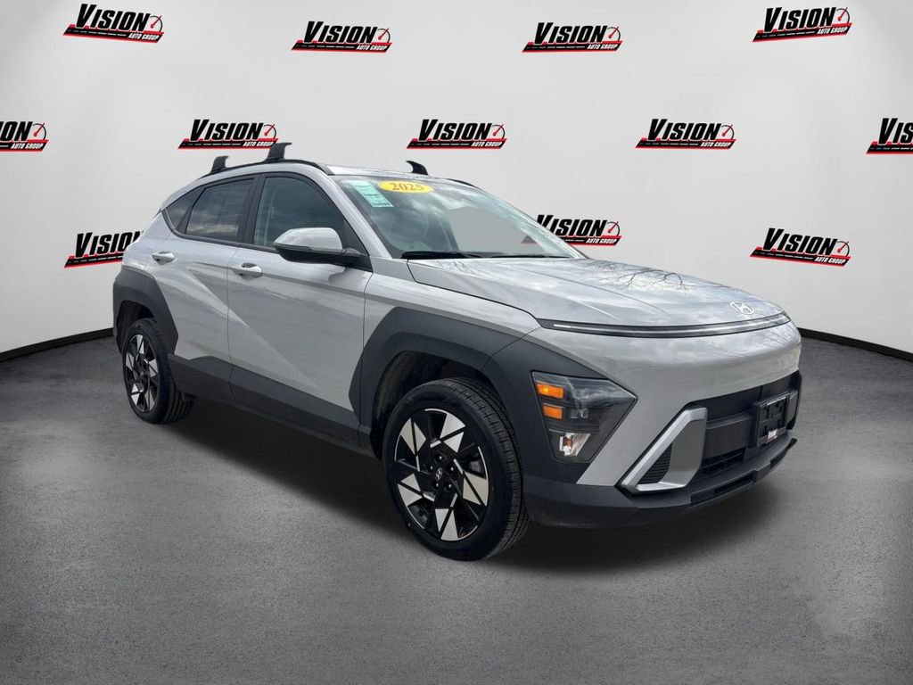 Certified 2025 Hyundai Kona SEL AWD/4WD video 3