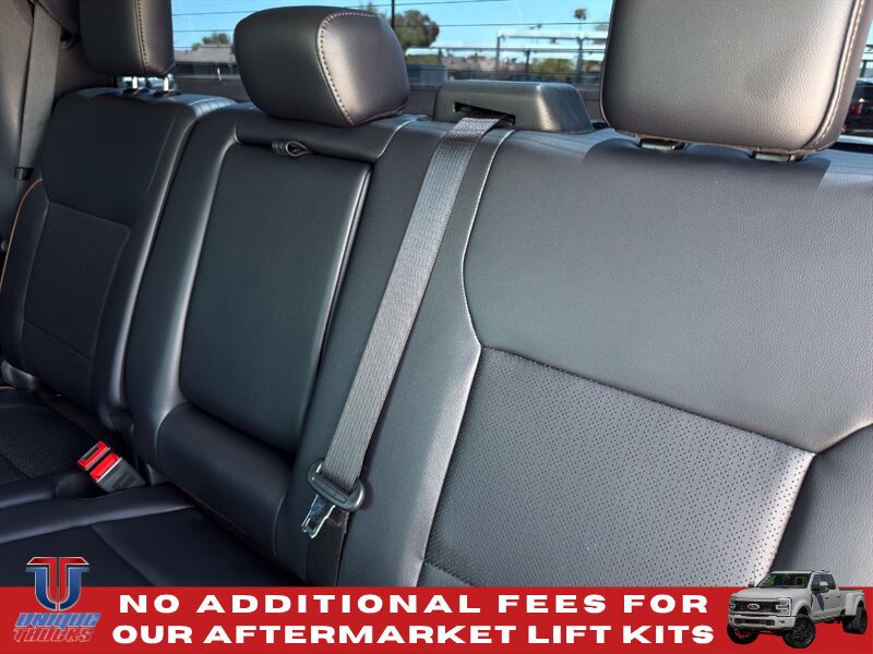 Used 2025 Ford F350 Lariat w/ FX4 Off-Road Package AWD/4WD image 24
