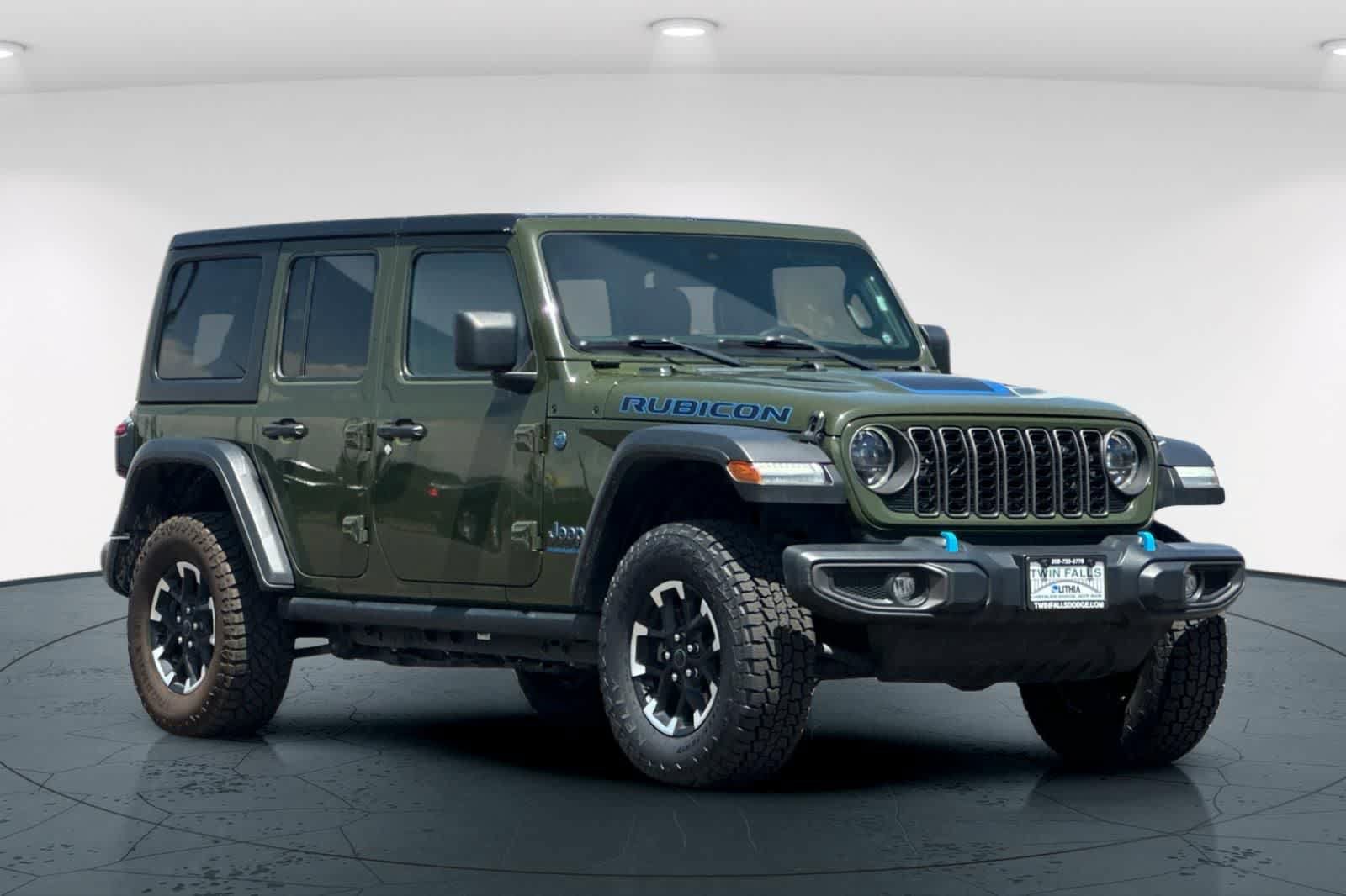 Used 2024 Jeep Wrangler Unlimited Rubicon 4xe AWD/4WD image 5