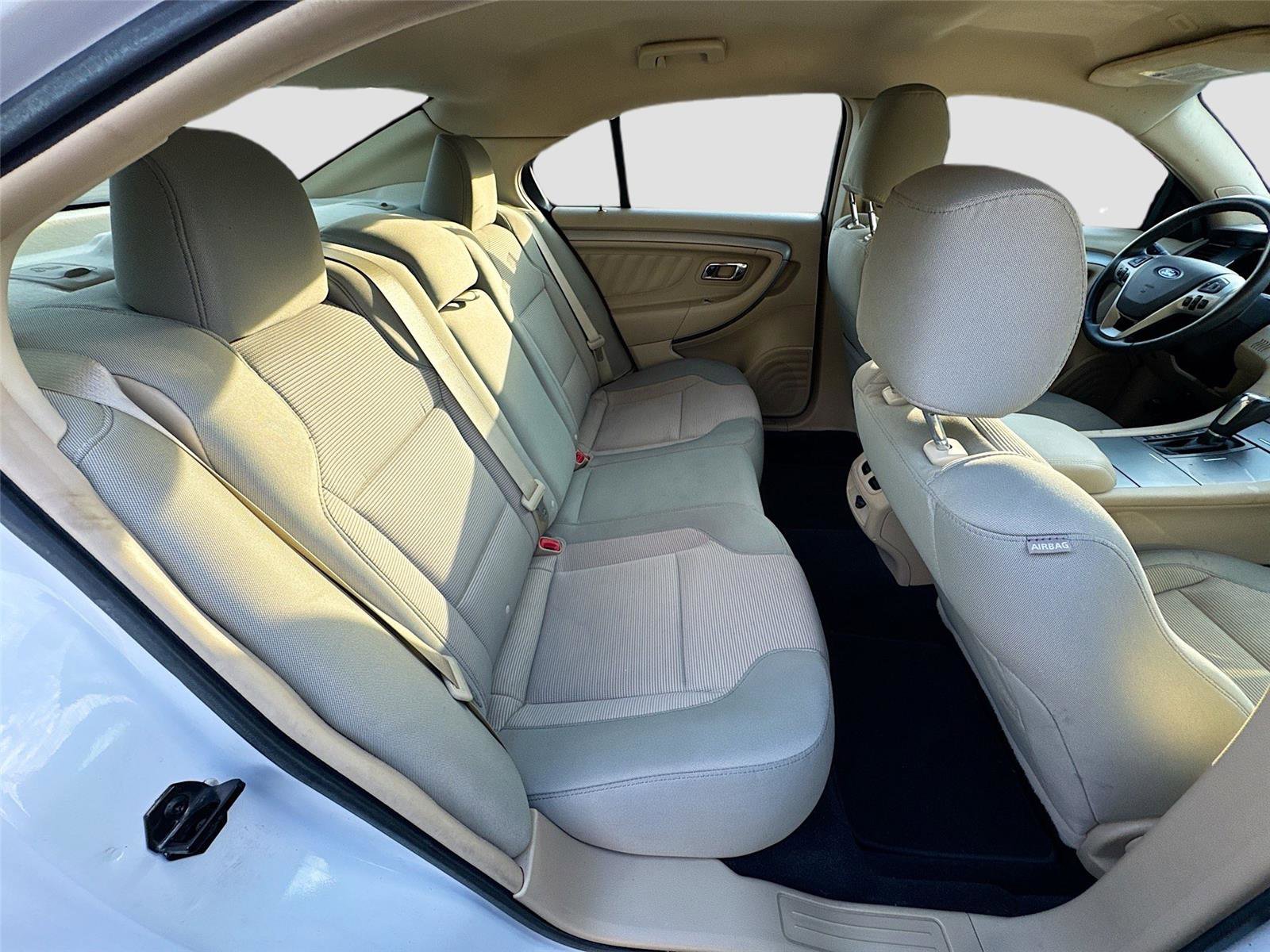 Used 2017 Ford Taurus SEL FWD image 13
