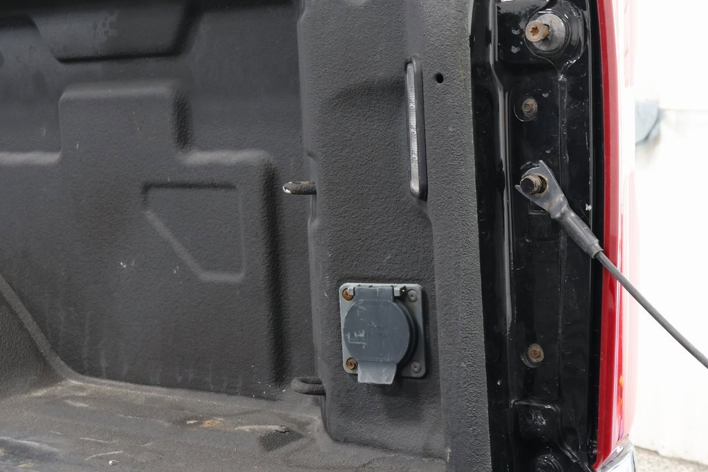 Used 2020 Chevrolet Silverado 2500 LTZ image 36