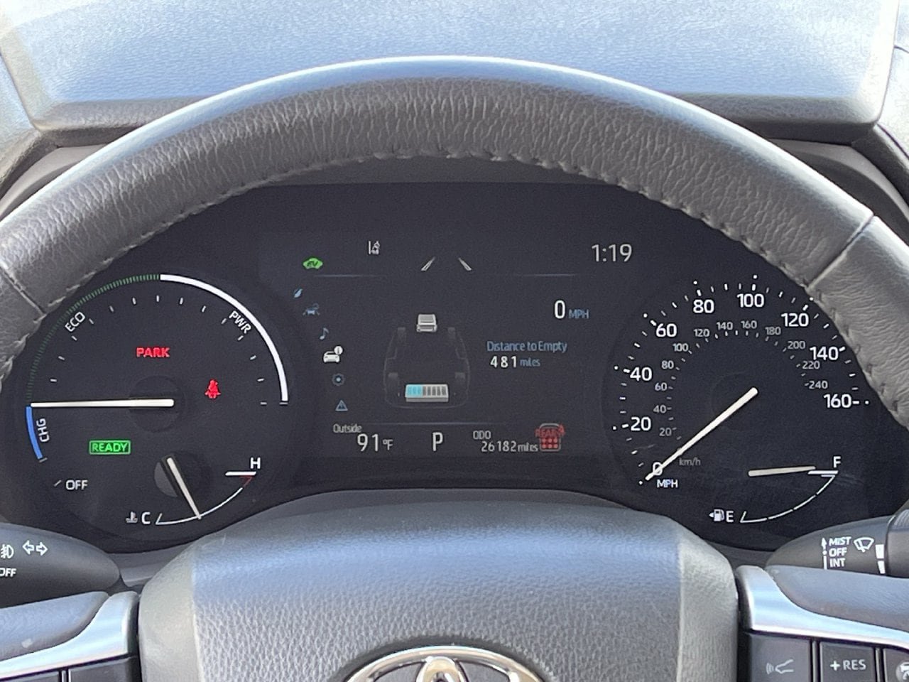 Used 2025 Toyota Sienna XLE FWD image 13