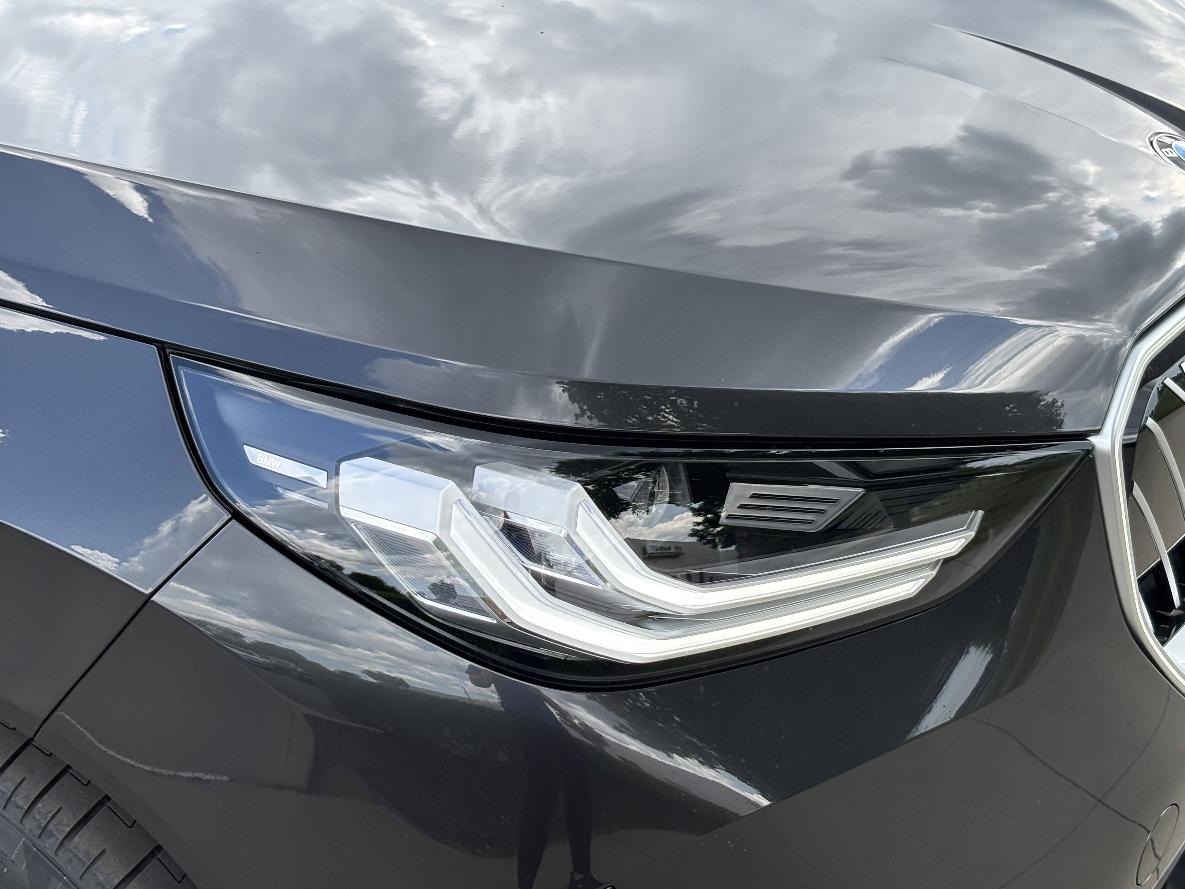 Used 2025 BMW X3 xDrive30i w/ Premium Package image 11