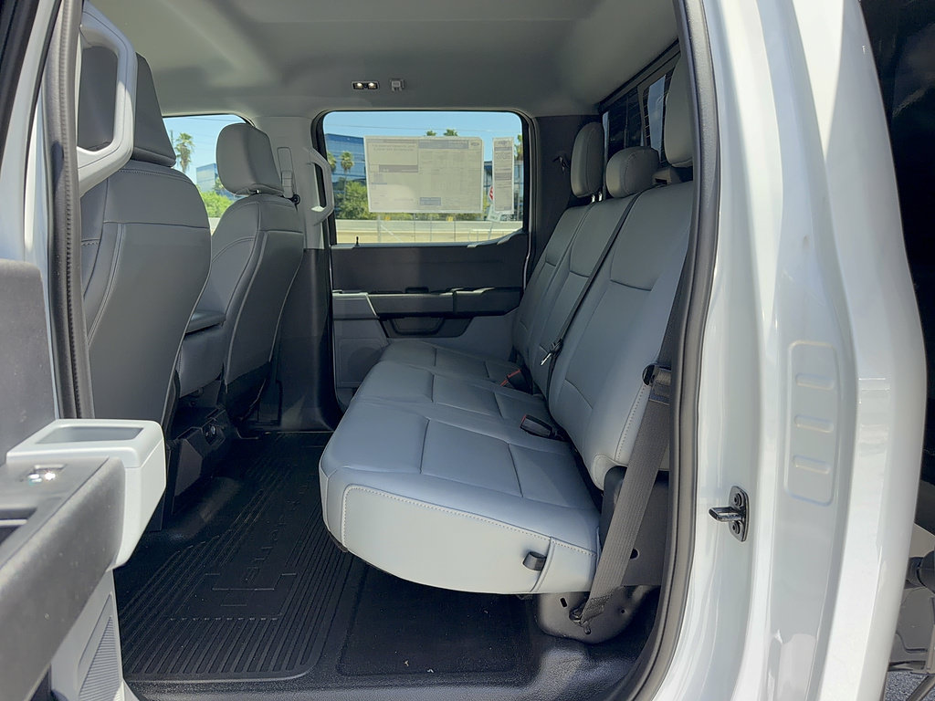 New 2026 Ford F550 4x4 Crew Cab image 20