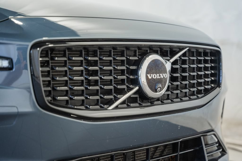 Used 2024 Volvo S60 B5 Ultimate w/ Climate Package AWD/4WD image 10