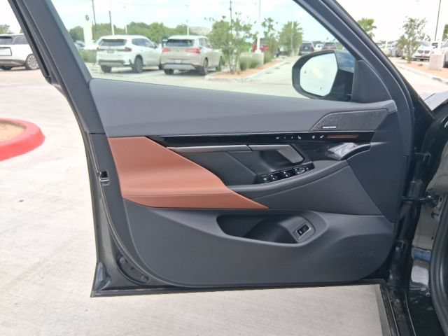New 2026 BMW 530i w/ M Sport Package RWD image 13