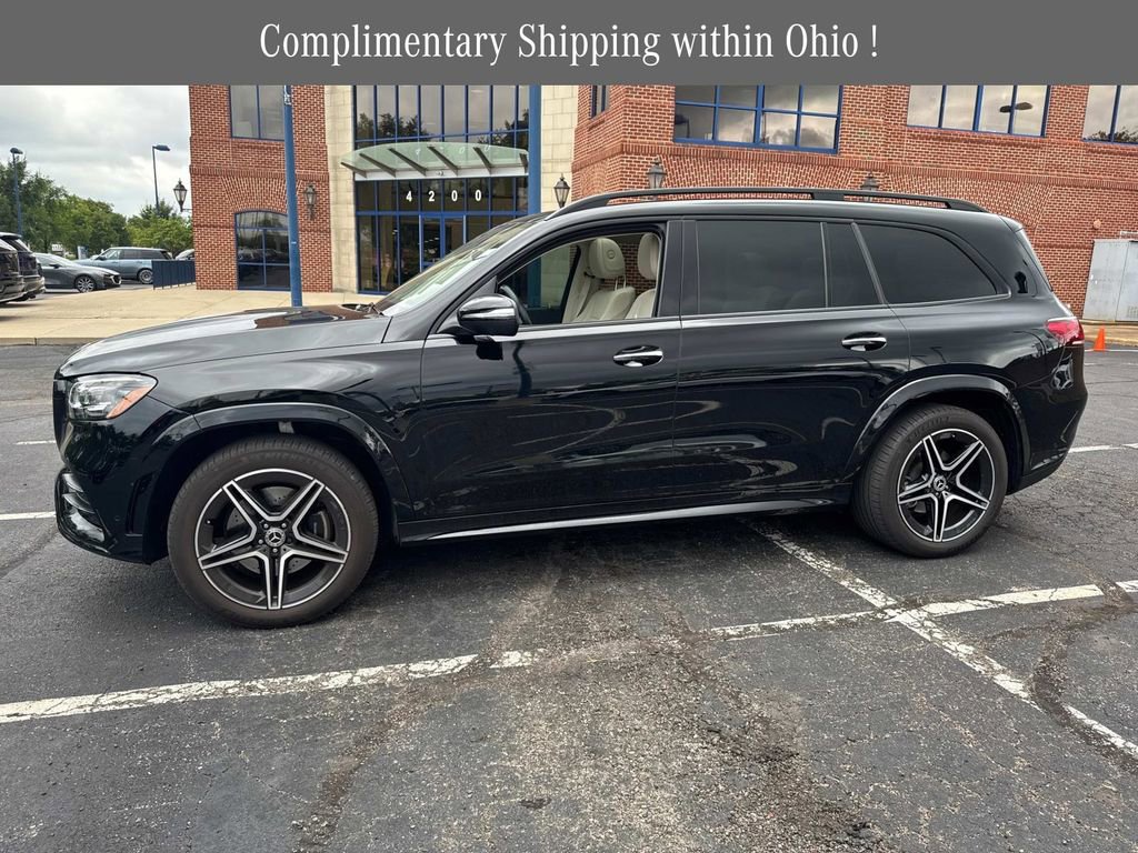 Used 2022 Mercedes-Benz GLS 450 4MATIC image 2
