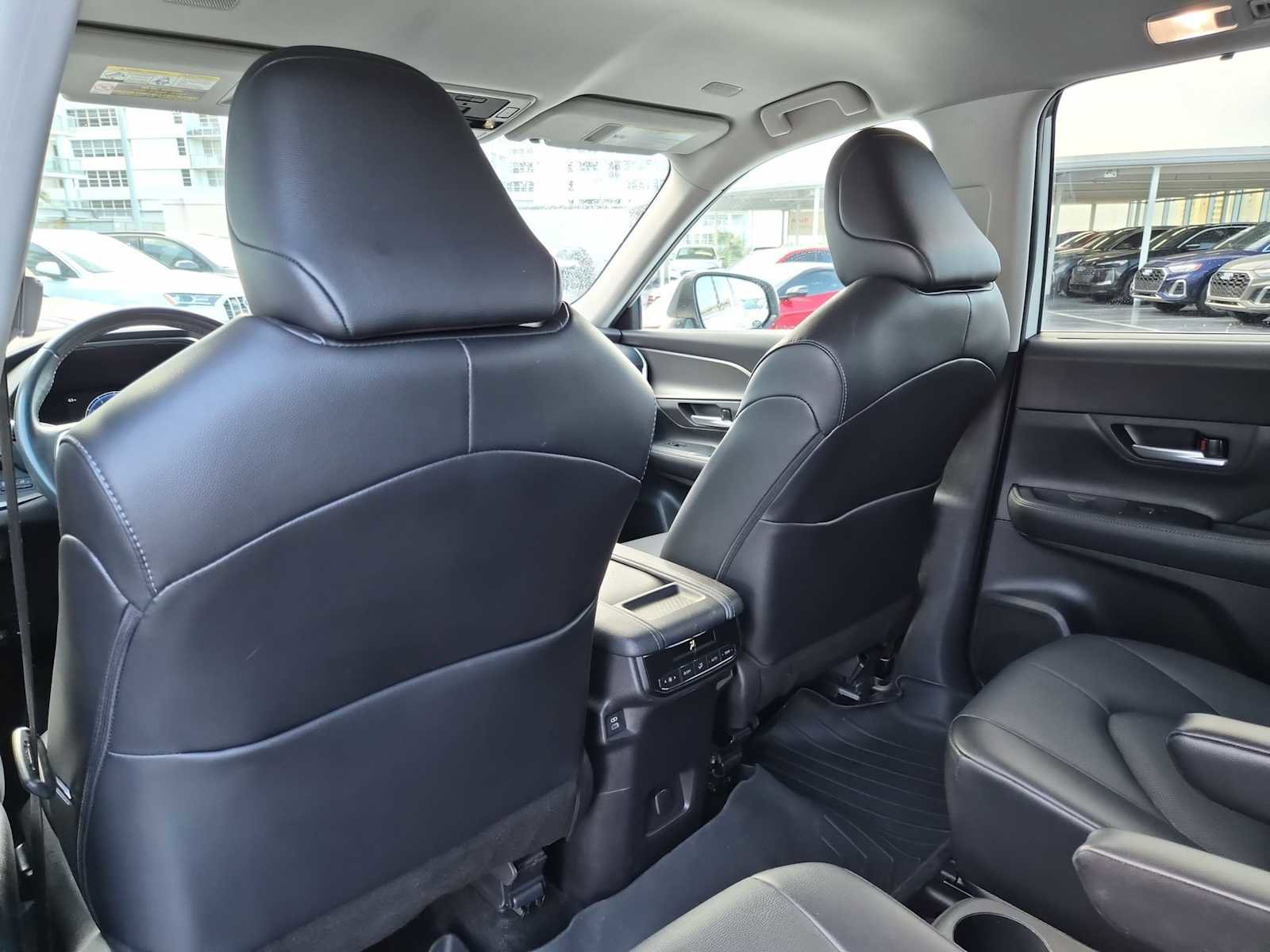 Used 2024 Toyota Grand Highlander XLE image 17