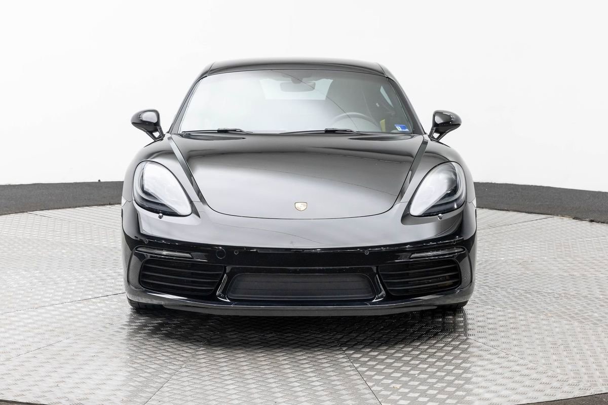Used 2019 Porsche 718 Cayman S RWD image 3