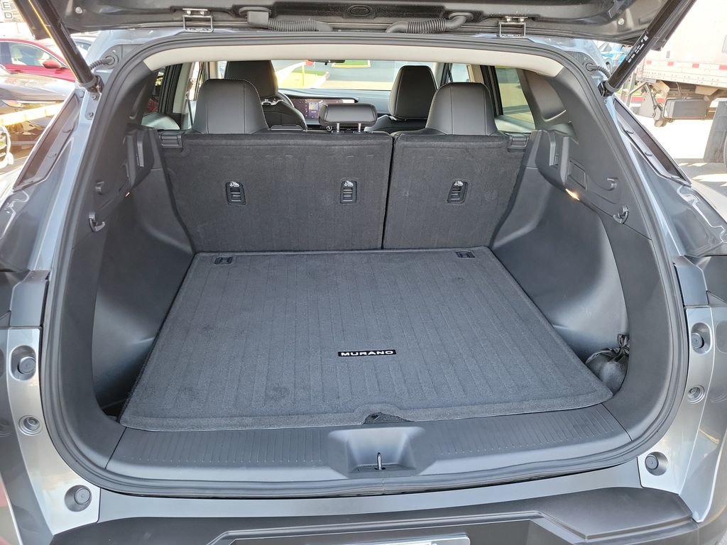 Certified 2025 Nissan Murano SV image 21