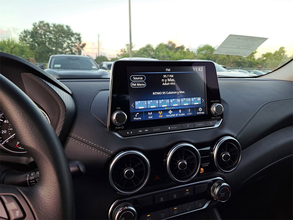 New 2025 Nissan Sentra SV image 8