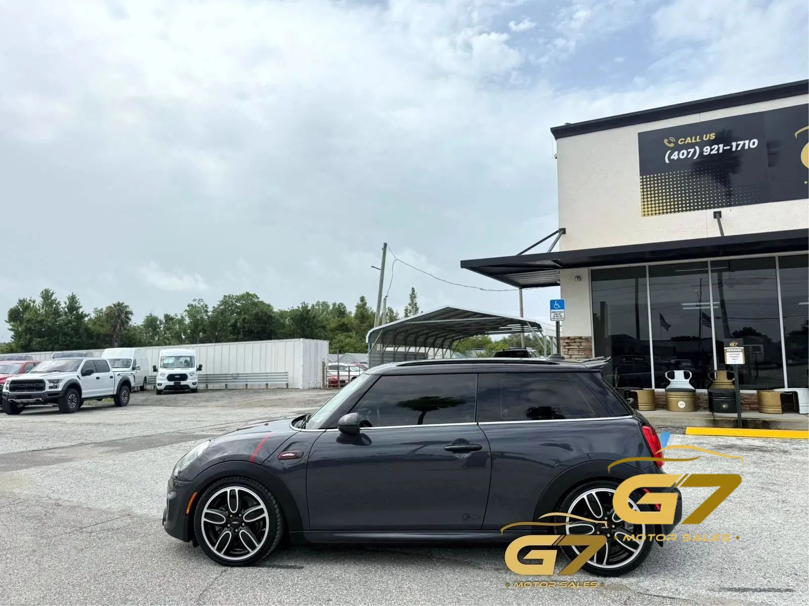 Used 2017 MINI Cooper S FWD image 6