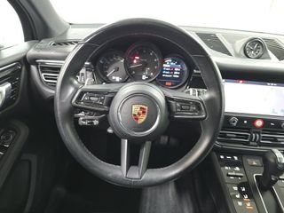 Used 2023 Porsche Macan w/ Premium Package Plus AWD/4WD image 3