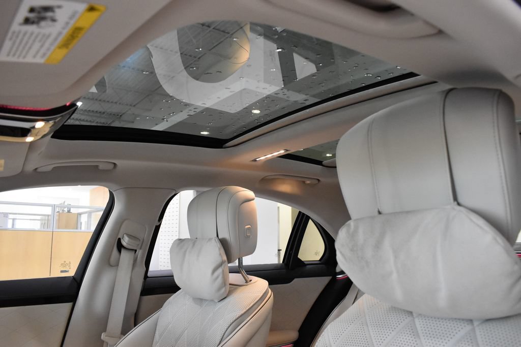 Certified 2023 Mercedes-Benz S 580 4MATIC Sedan image 33
