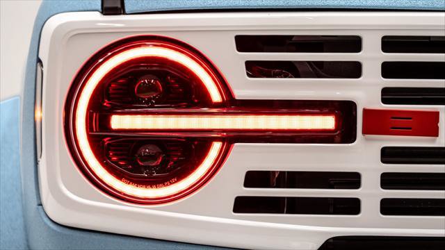 Used 2025 Ford Bronco RETRO image 23