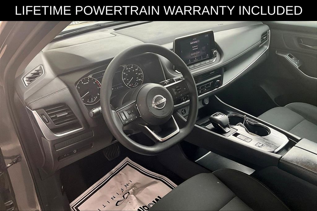 Used 2024 Nissan Rogue S FWD image 14