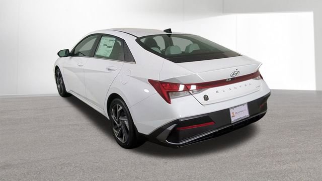 New 2026 Hyundai Elantra Limited image 7