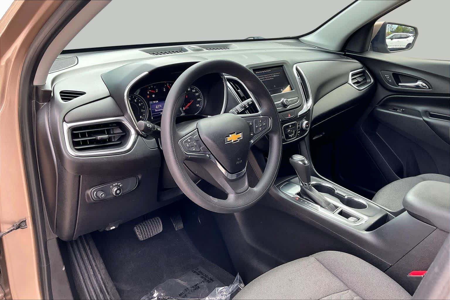 Used 2019 Chevrolet Equinox LT FWD image 14