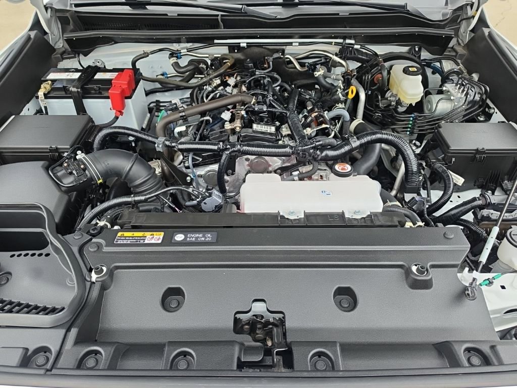 Used 2025 Toyota 4Runner TRD Off-Road image 33