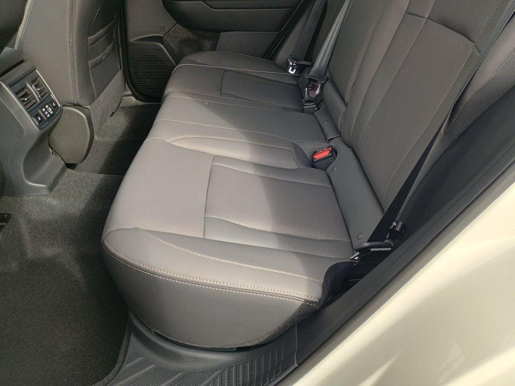 New 2026 Subaru Outback Limited AWD/4WD image 13