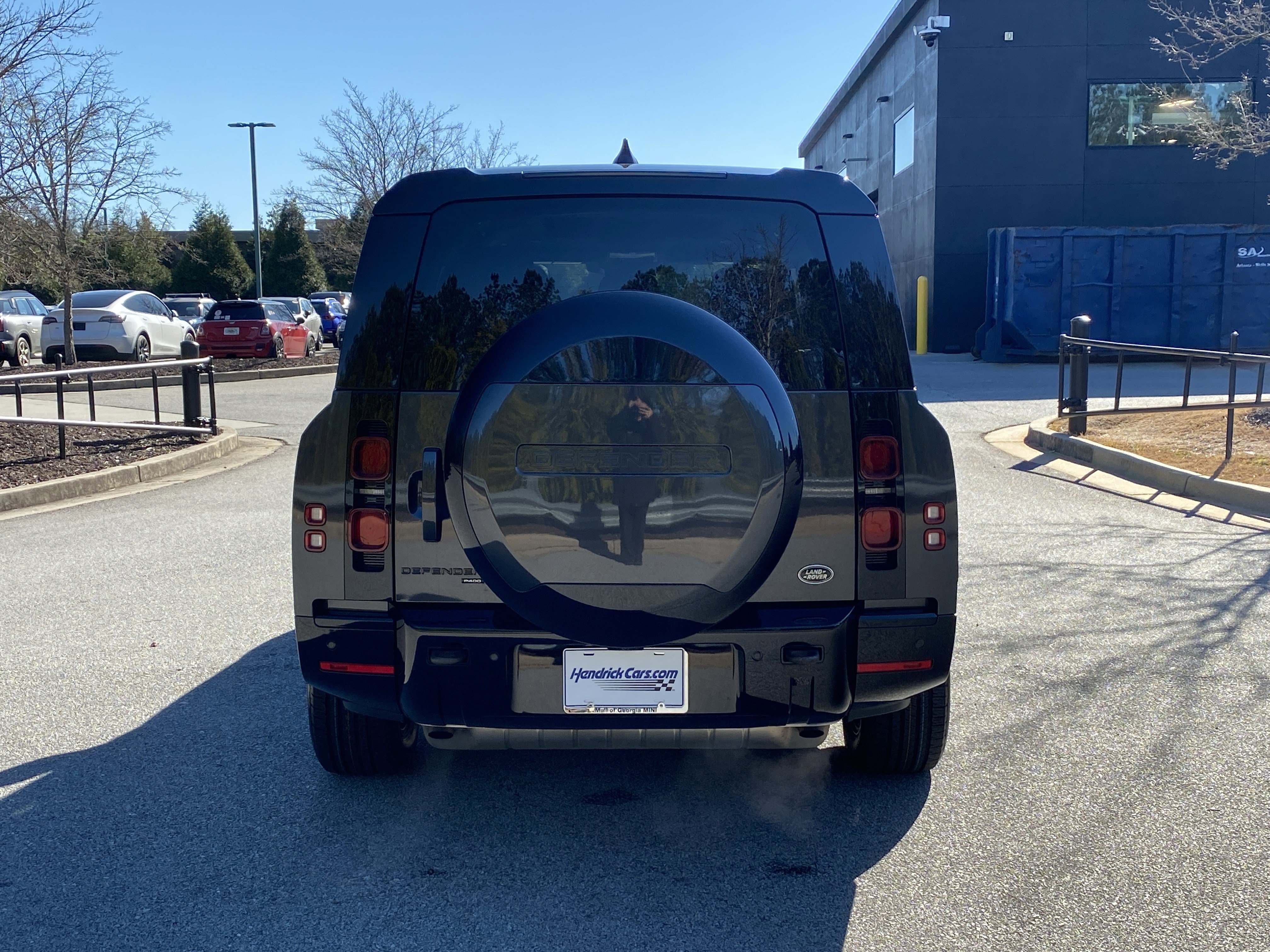 Used 2023 Land Rover Defender 130 X-Dynamic SE image 15
