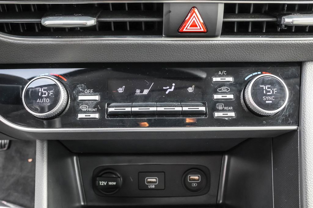 Used 2023 Hyundai Sonata SEL w/ Preferred Accessory Package image 24