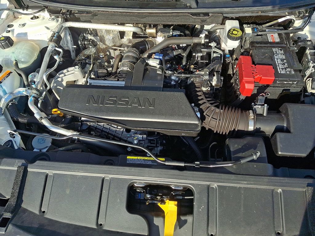 Used 2024 Nissan Rogue S image 27