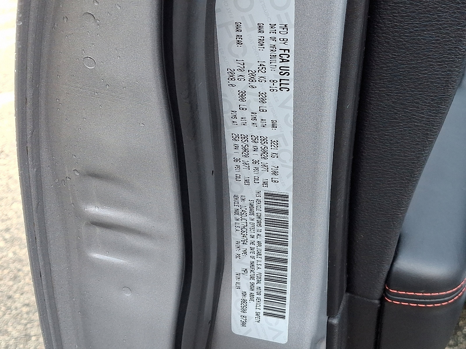 Certified 2017 Dodge Durango R/T image 30