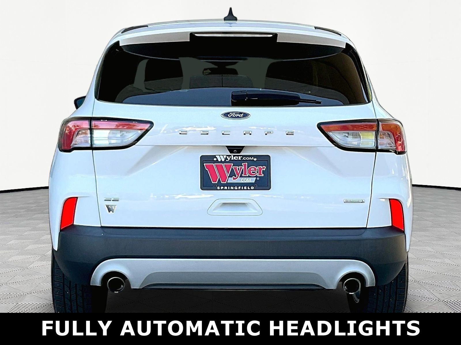 Used 2020 Ford Escape SE FWD image 5