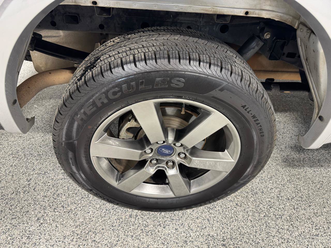 Used 2016 Ford F150 Lariat AWD/4WD image 9