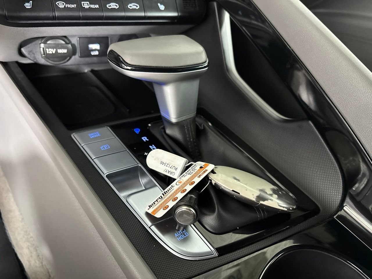 Used 2024 Hyundai Elantra SEL w/ Convenience Package FWD image 19