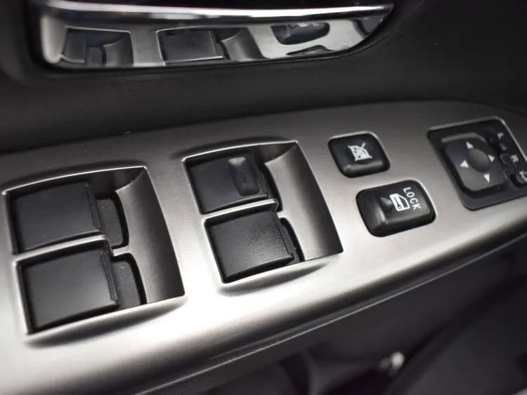 Used 2025 Mitsubishi Outlander Sport ES AWD/4WD image 21