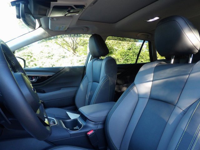 Certified 2025 Subaru Outback Onyx Edition XT w/ Popular Package #2 image 10