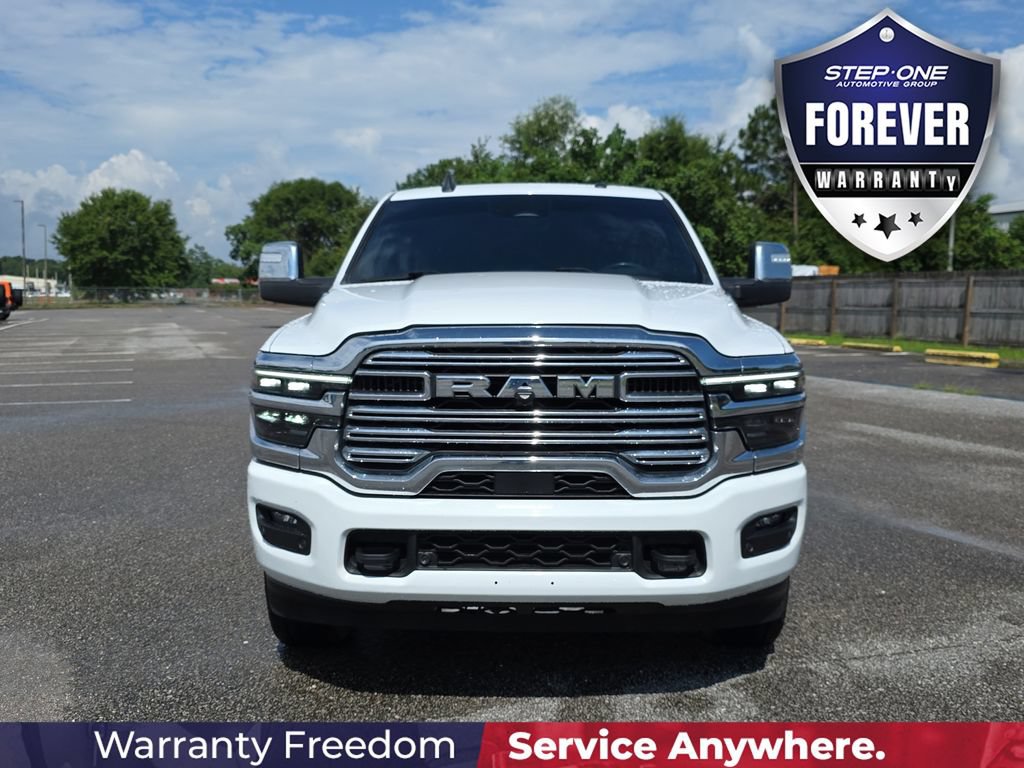 Used 2025 RAM 2500 Laramie AWD/4WD image 10