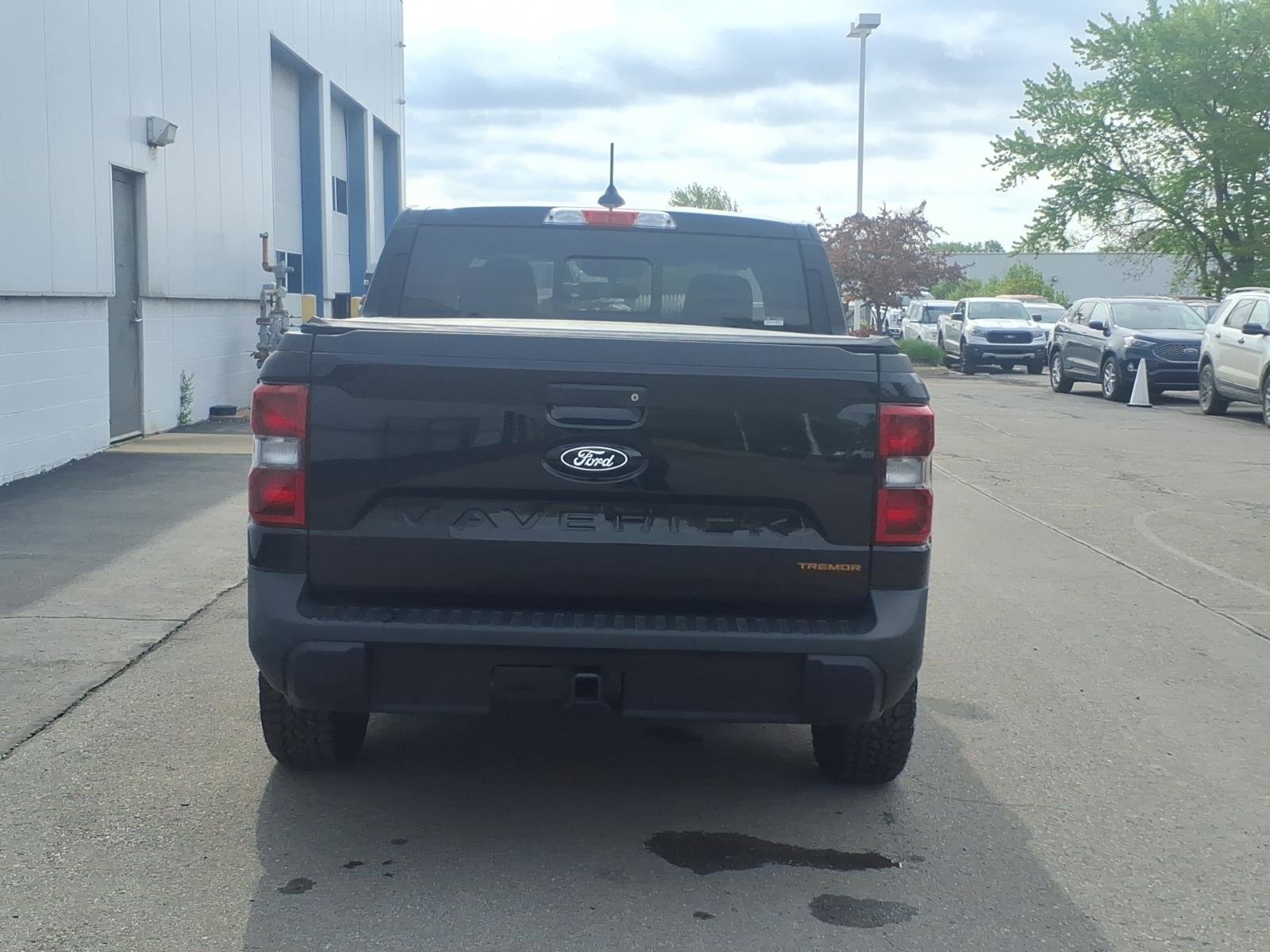 Certified 2025 Ford Maverick Tremor AWD/4WD image 5