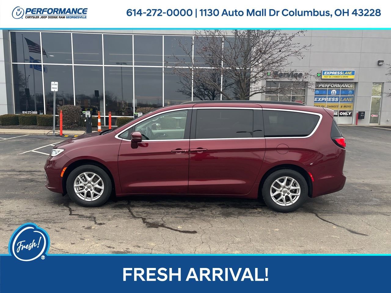 Used 2022 Chrysler Pacifica Touring-L image 7