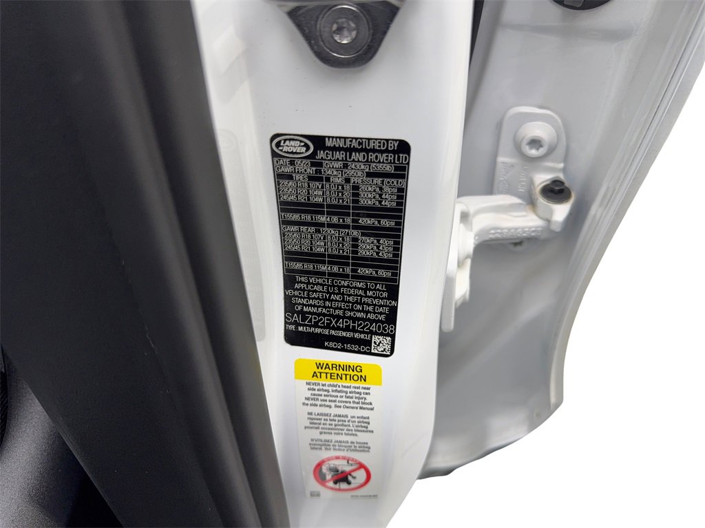 Used 2023 Land Rover Range Rover Evoque SE image 85