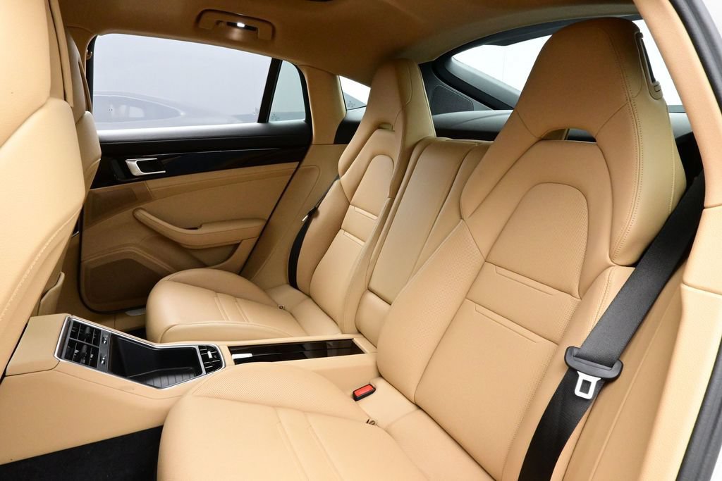 Certified 2023 Porsche Panamera 4S AWD/4WD image 14