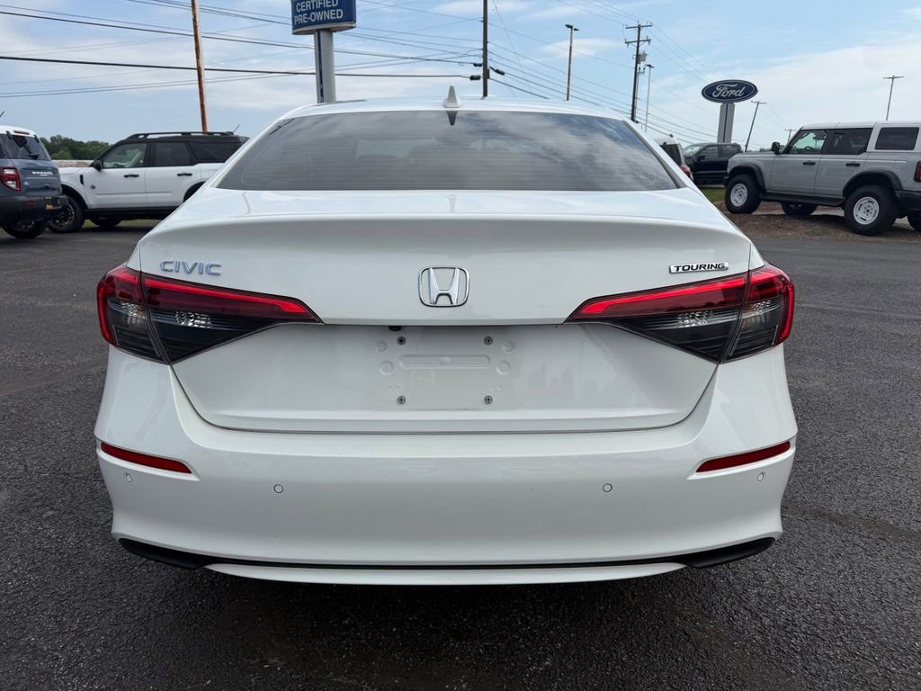 Used 2024 Honda Civic Touring image 4