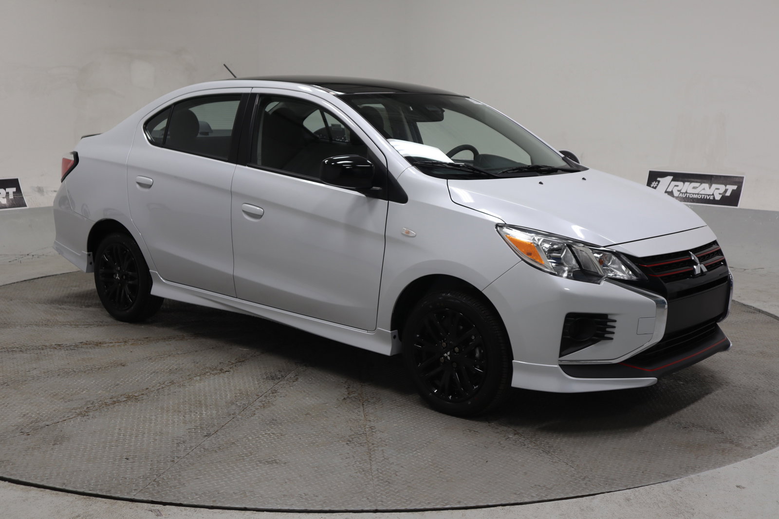 New 2024 Mitsubishi Mirage G4 Black Edition