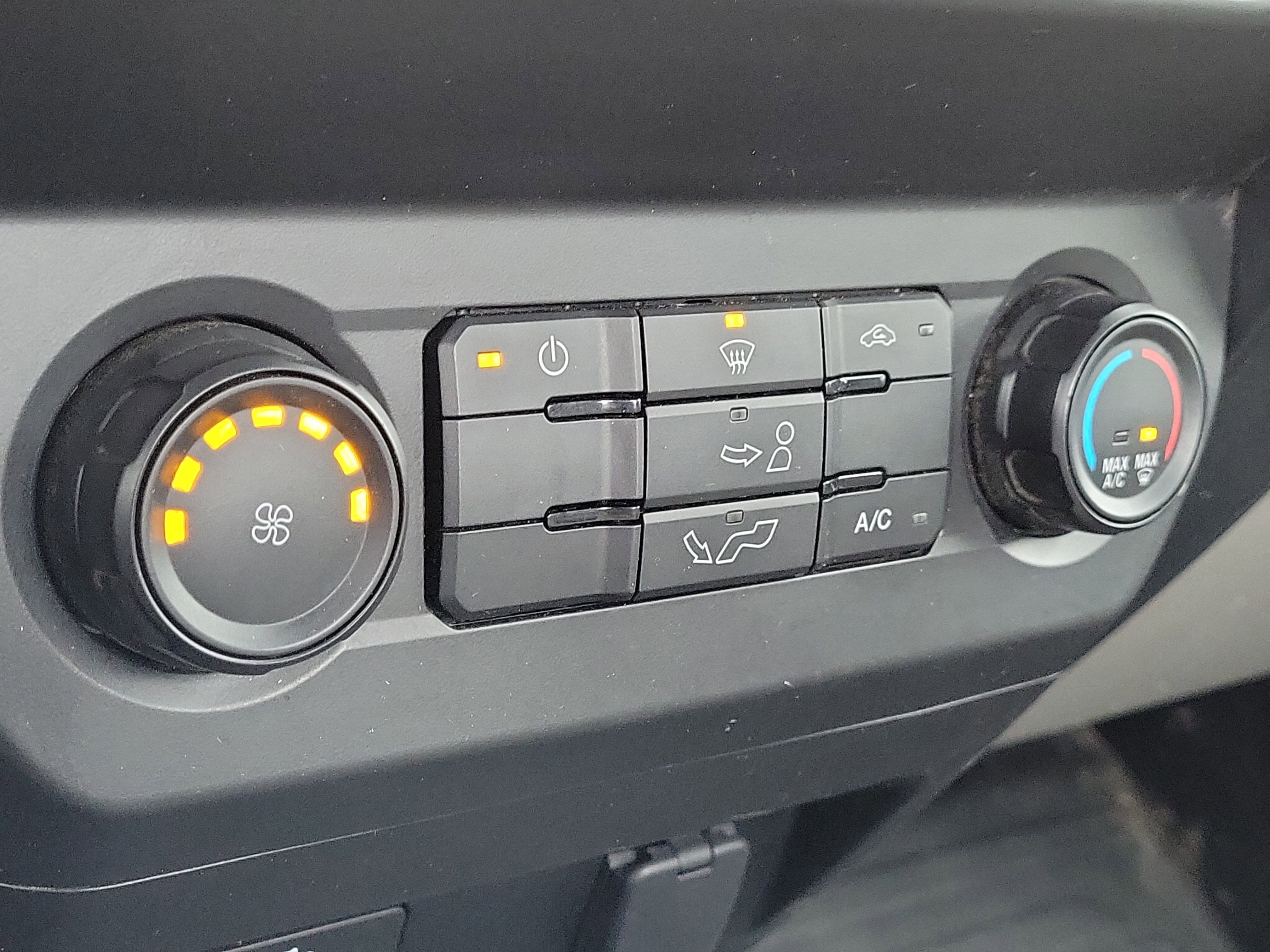 Certified 2020 Ford F150 XL w/ Equipment Group 101A Mid image 27