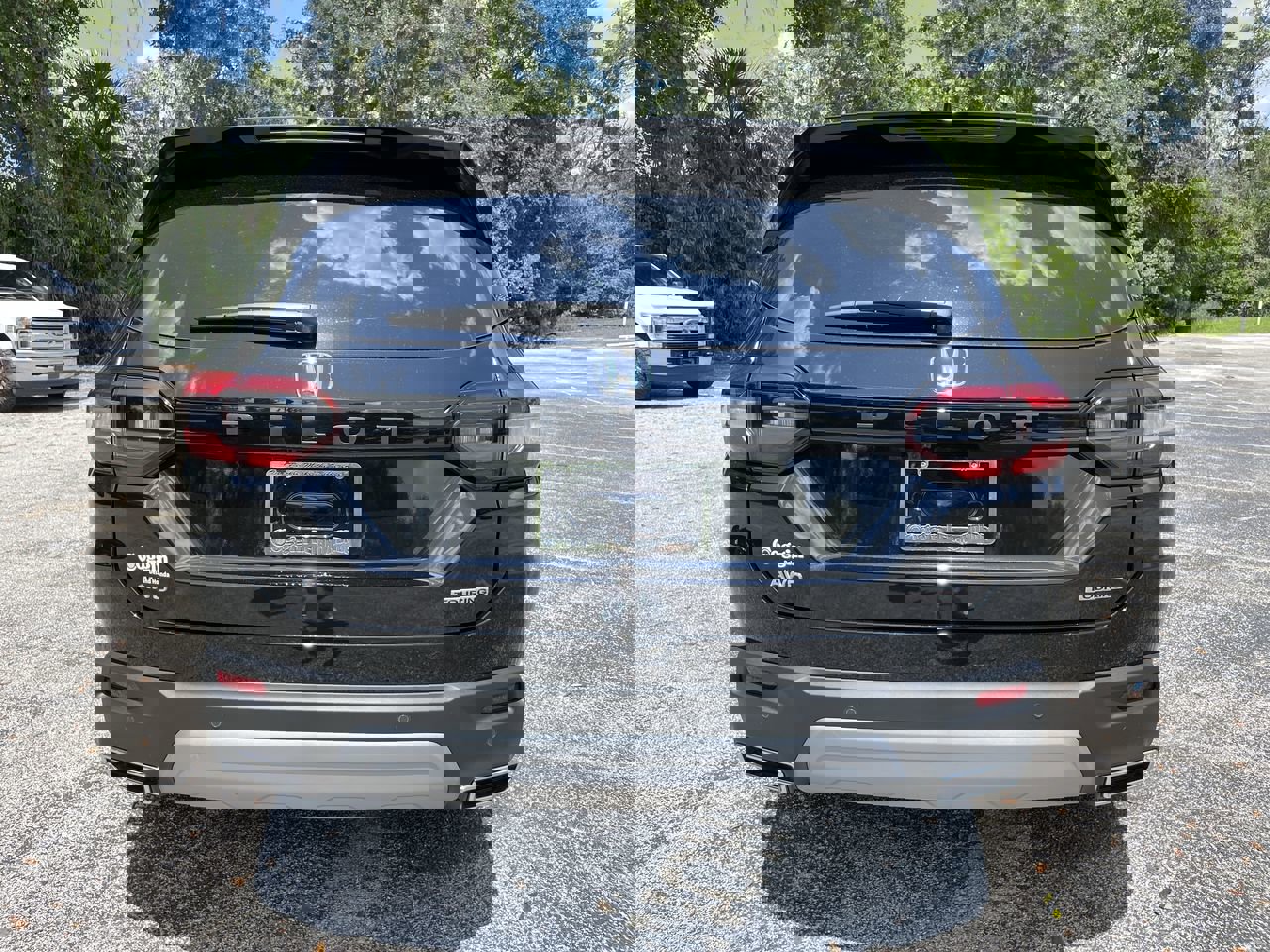 New 2025 Honda Pilot Touring image 5