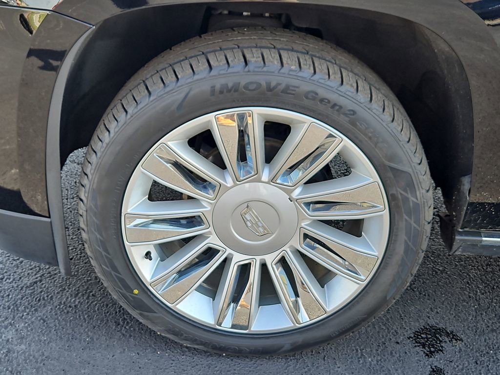 Used 2020 Cadillac Escalade Platinum AWD/4WD image 13