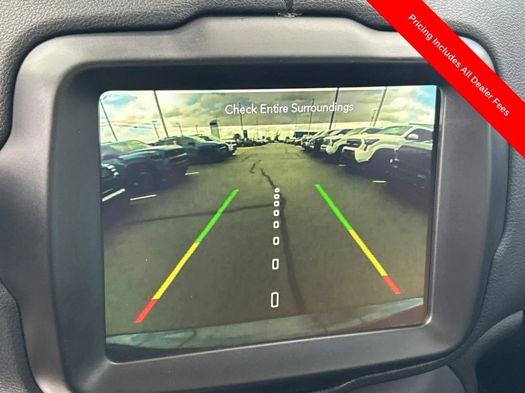Used 2023 Jeep Renegade Altitude AWD/4WD image 13