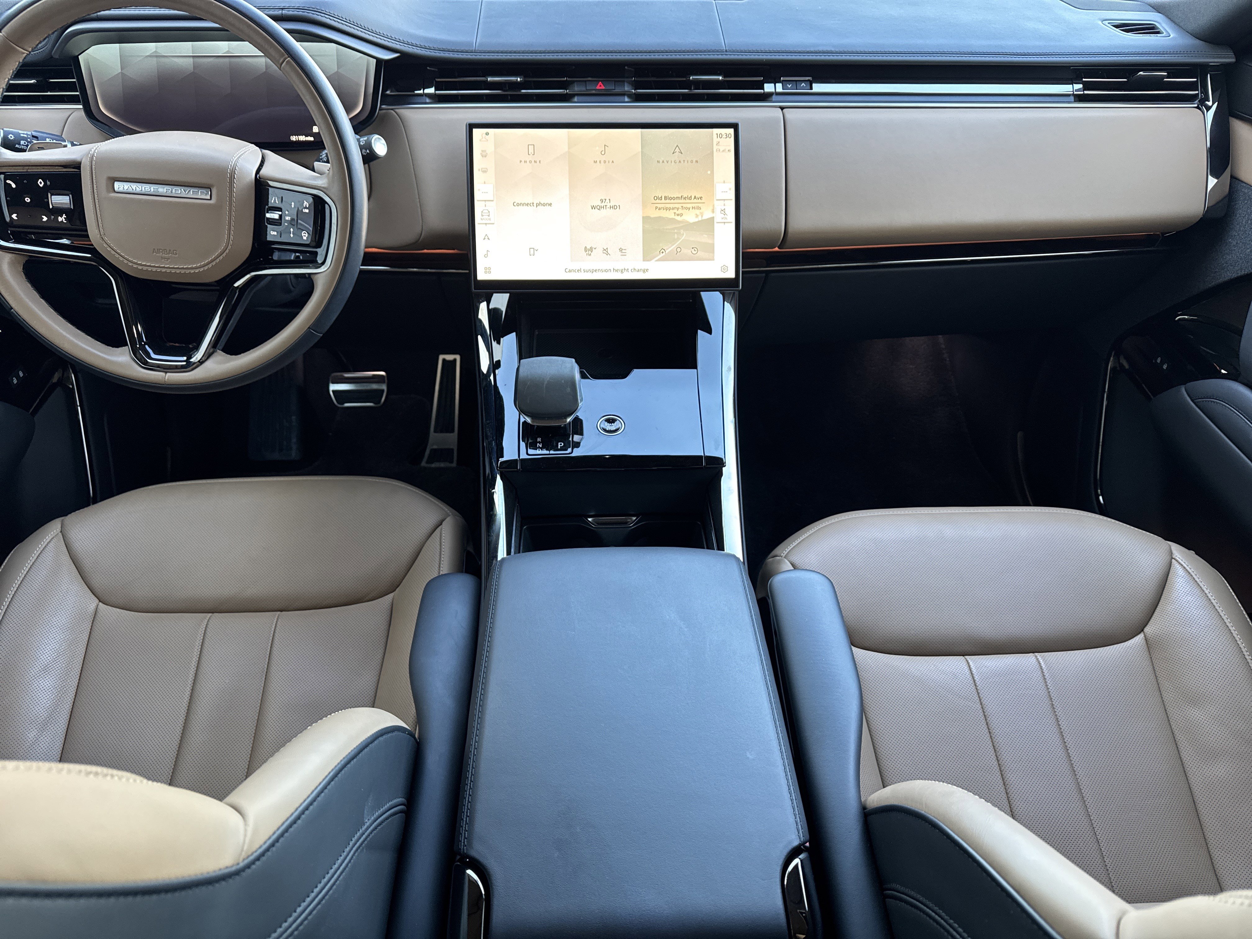 Used 2024 Land Rover Range Rover Sport Dynamic SE image 4