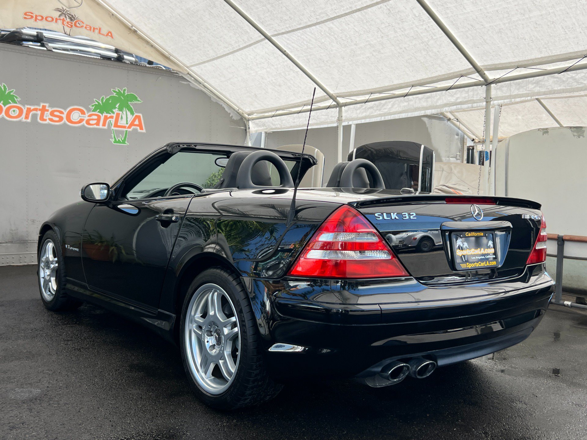 Used 2002 Mercedes-Benz SLK 32 AMG image 6