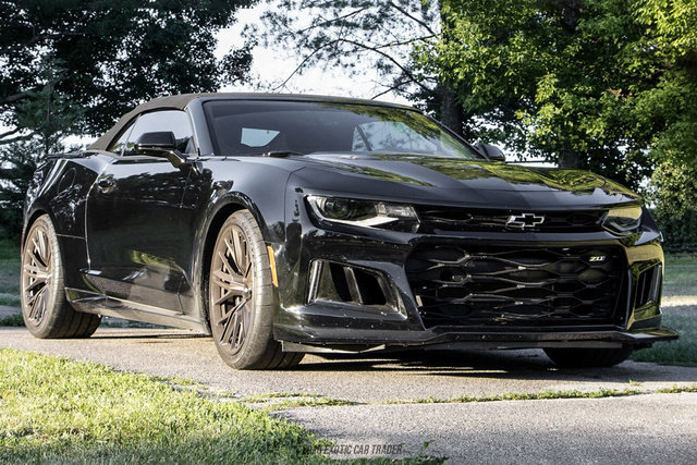 Used 2018 Chevrolet Camaro ZL1 w/ LPO, ZL1 Protection Package RWD image 22