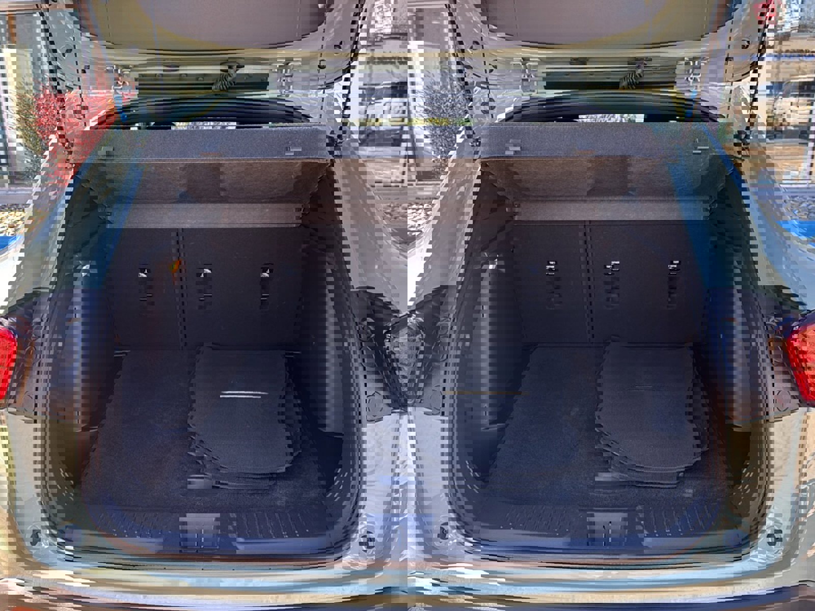 Used 2024 Chevrolet Trax RS w/ Driver Confidence Package image 22