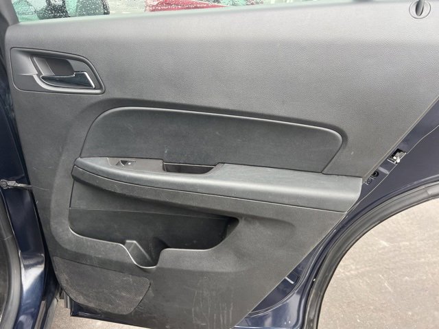 Used 2017 Chevrolet Equinox LT w/ Convenience Package image 10