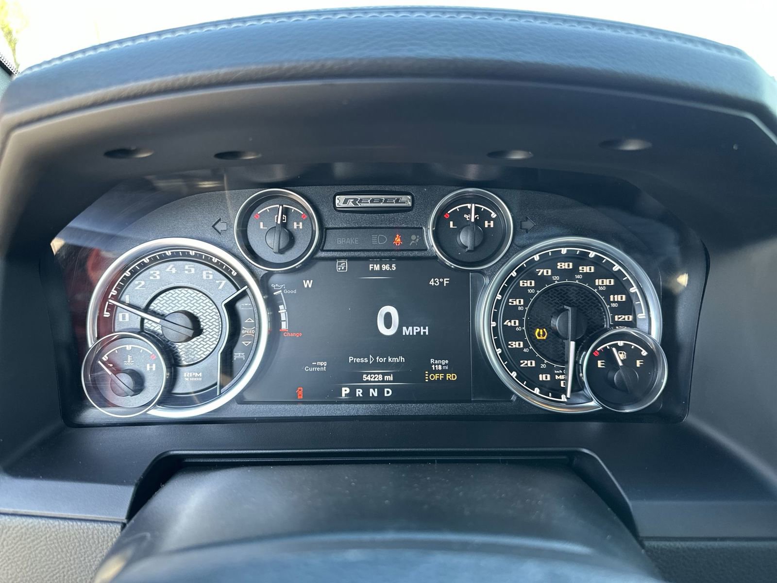 Used 2017 RAM 1500 Rebel w/ Luxury Group AWD/4WD image 12